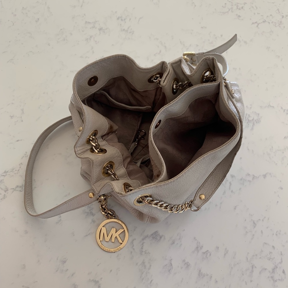 White Leather Michael Kors Crossbody Bag - Picture 3 of 8